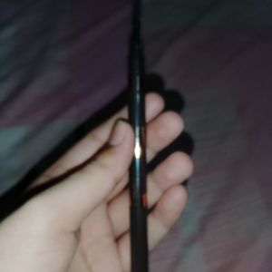 Smudge Free Eyebrow Pencil