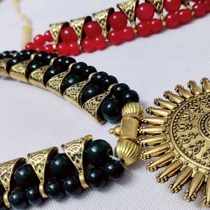 Sizzling Charming Women Necklaces