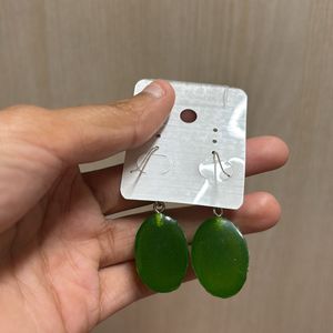 Earings Green Resin