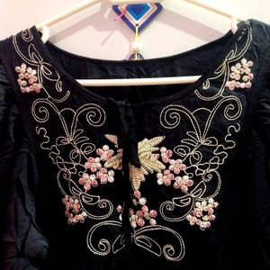 Women Black Floral Print Top