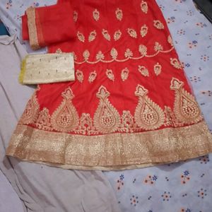 Net Embroidered Lehenga With Choli & Duptta