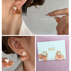 Korean Earings Ech Pair 150/-