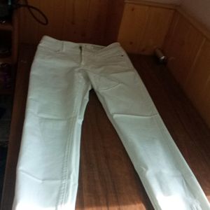 White Skinny Jeans