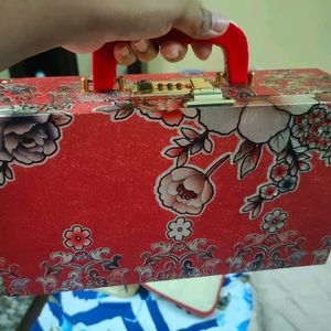 Bangle Box