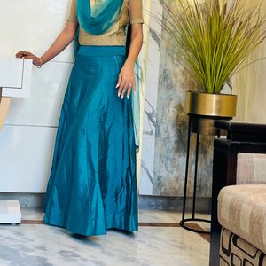 Lehenga Choli With A Dupatta