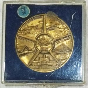 Collectible 1968 Token Walt Disney Medallion.