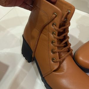 Boots For Woman