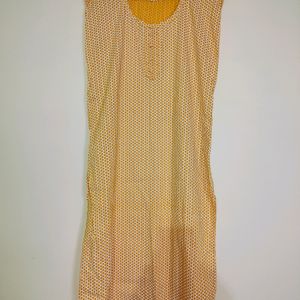 Women Sleeveless Kurta