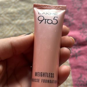 Sunscreen New 🆕 With A Lakme Foundation