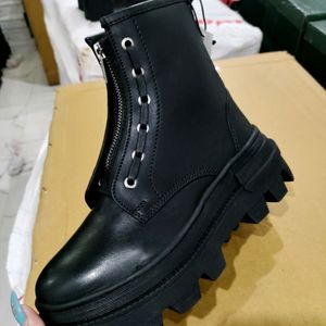 Yourturn Boots