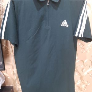 Adidas Tshirt