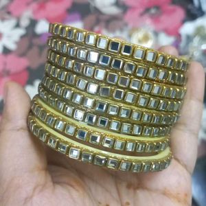 8 Choki Kundan Bangles