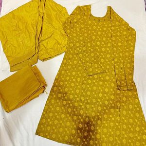 KURTA SET: A- LINE KURTA WITH DUPATTA AND SALWAAR @299