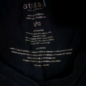 Y2k Guess V Neck Tshirt