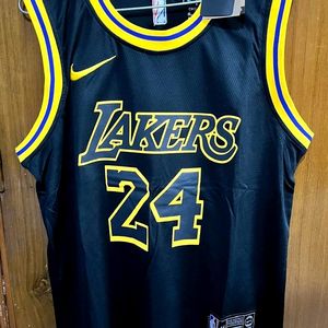 LAKERS KOBE BRYANT BLACK NBA JERSEY SIZE 40