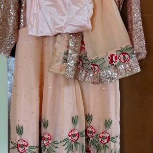 Beautiful Wedding Wear Gown Dupatta Churidaar