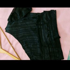 Sassafras Shimmery Black One Shoulder Top Size M