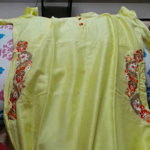 Kurta With Pockets Both Sides 44 Bust