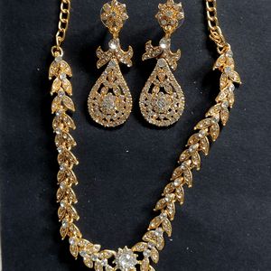 Necklace Set