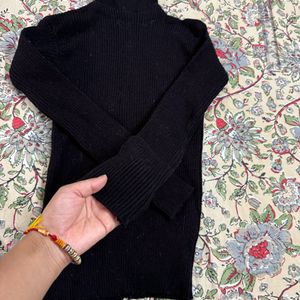 Full Sleeve High Neck Sweater