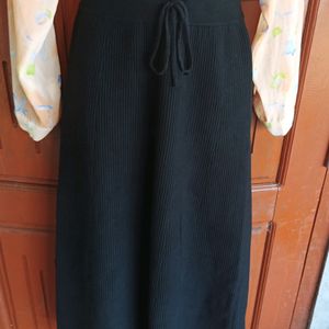 Woollen skirt And Chiffon tops