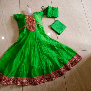 Anarkali Set 💚