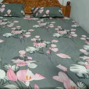 Double Bedsheet With 2 Pillow Covers