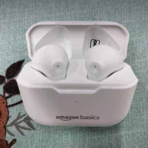 Amazonbasics Earbuds