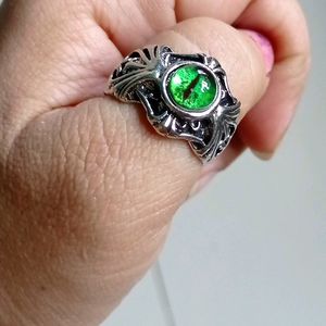 Unique Ring