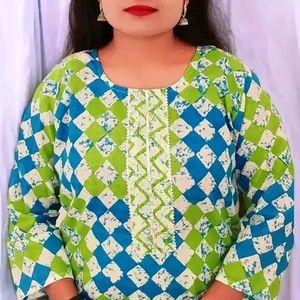 Aliya-Cut Cotton Floral Print Sequenced work Kurta