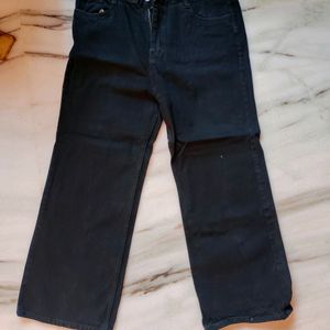 Black Straight fit Jeans