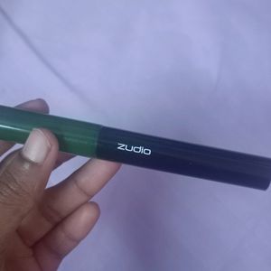 Zudio Green Eyeliner