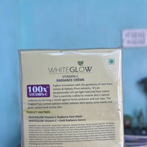 LOTUS HERBALS WHITE GLOW VITAMIN C RADIANCE