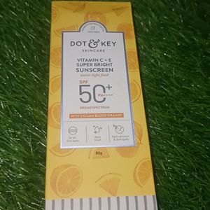 Dot & Key Vitamin C+E Super Bright Sunscreen