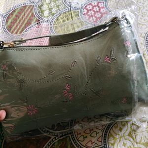 Cute Trendy Hand Bag