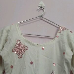 Kurta With Embroidery