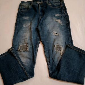 Cut Fit Jeans