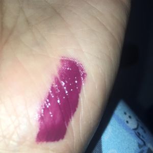 Lipstick HUDA Beauty