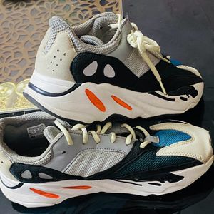 Yezzy Waverunner