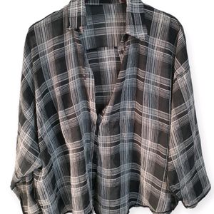 Black Plaid Shirt (Woman)