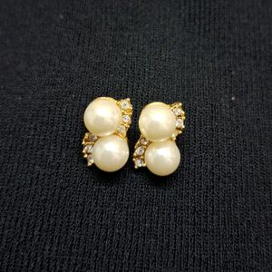 Pearl And Stones Golden Studs✨️