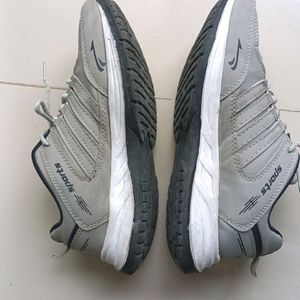 Asian Sports Shoes