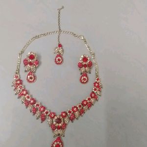 Red and Golden Necklace Set