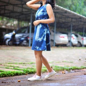 DENIM SHORT PRETTY DRESS