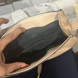 Women Sling Bag Creme High Quality