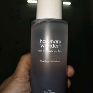 Haru Har Wonder Black Rice Toner