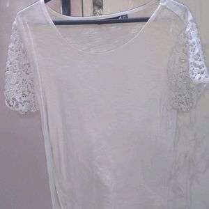 Lace Sleeve White Tshirt 🤍 👕