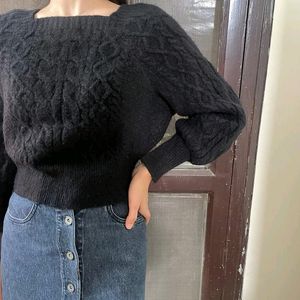 Elegant Looking Sweater Top.