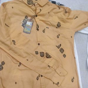 Men's Stylish Mustard Casual Shirt with Unique Spi