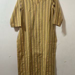 Yellow Straight Thread Strips Kurtha